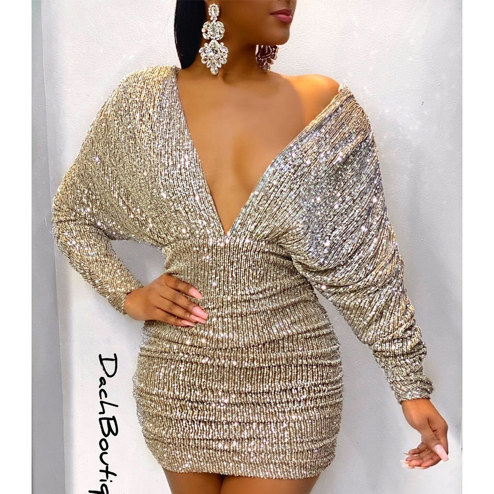Betty- DACH BOUTIQUE | Silver Sequin Dress
